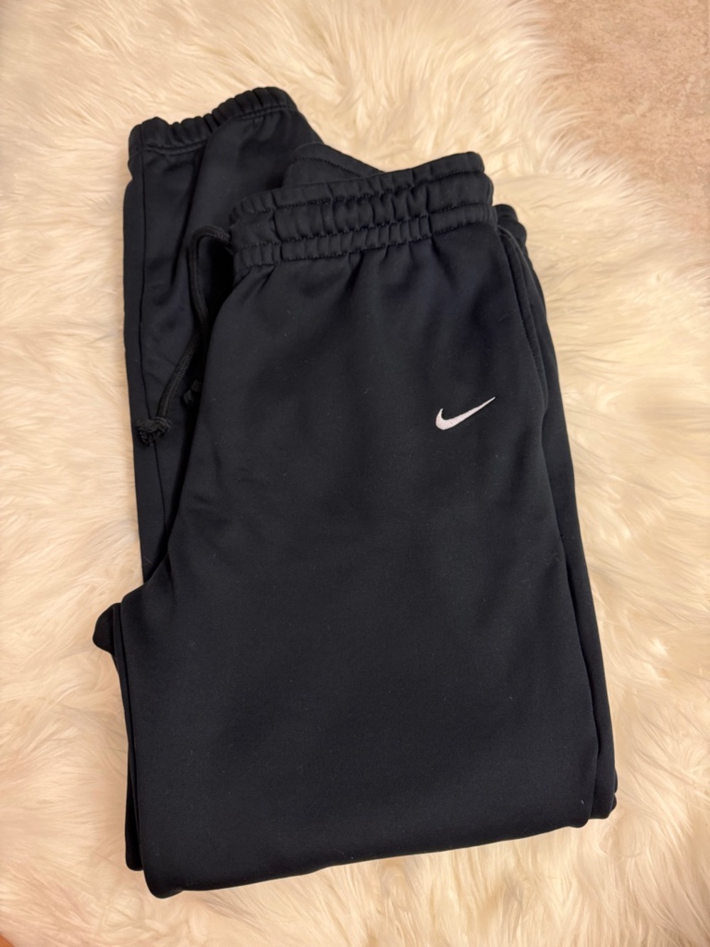 Nike Women’s Therma Fit Black Sweatpants with White Swoosh